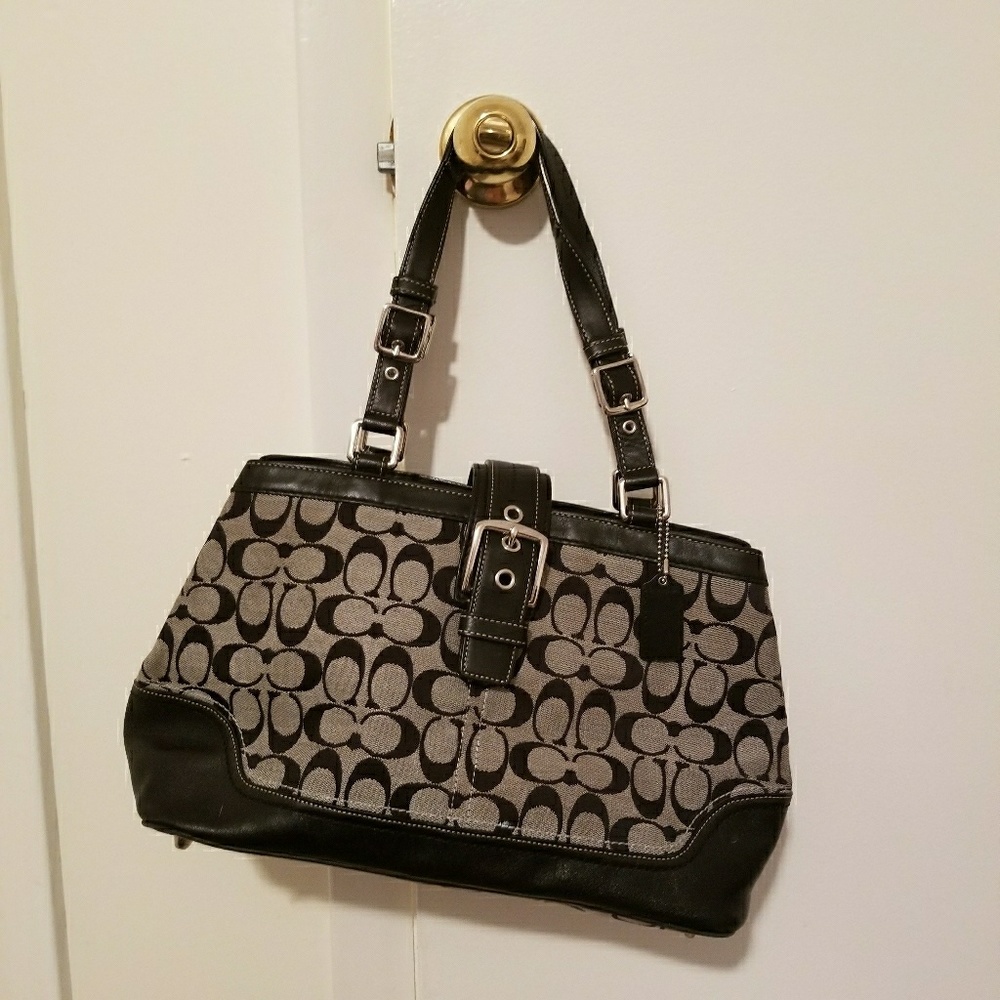 Coach handbag